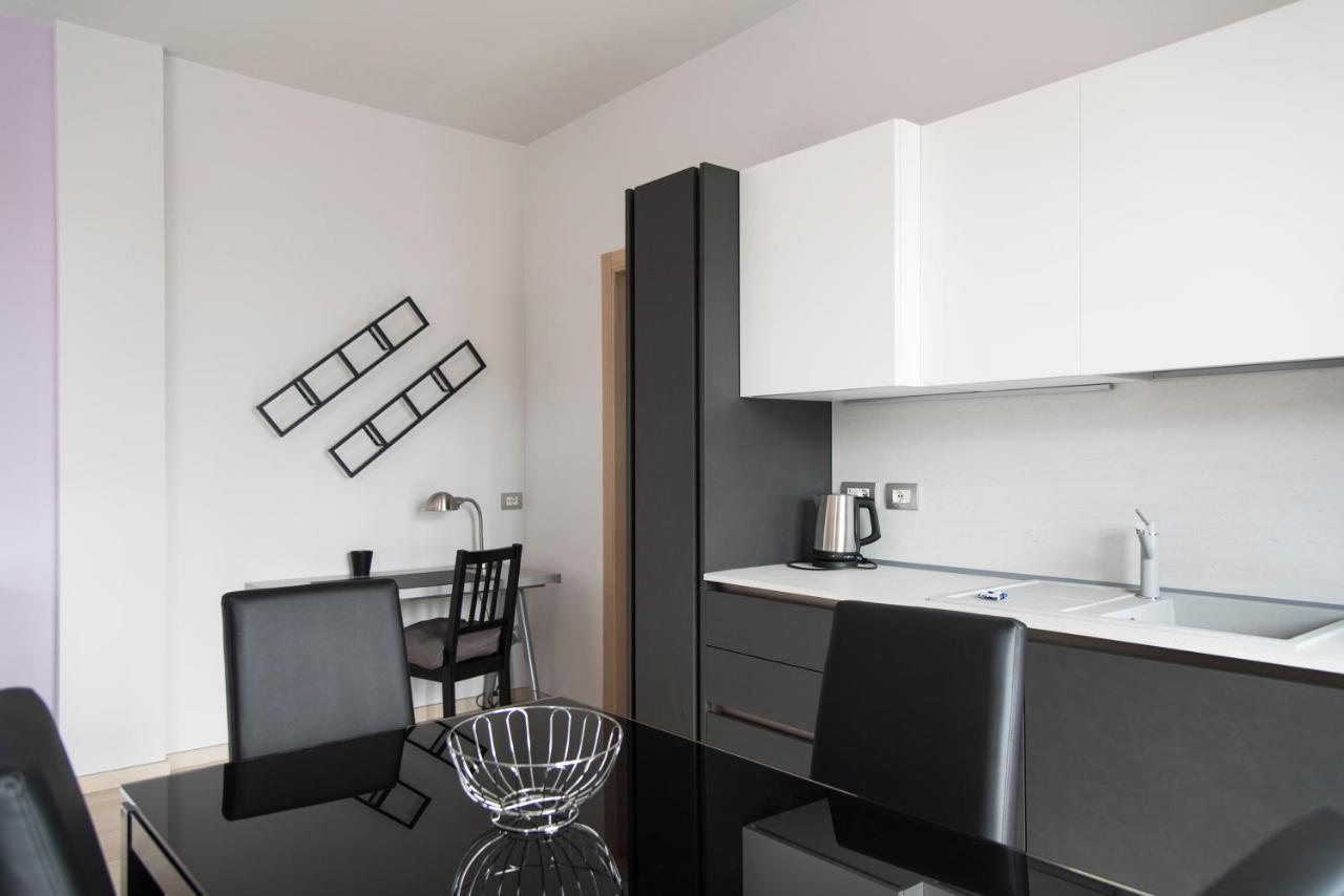 Youhosty - Inganni 74 Milano Exterior foto